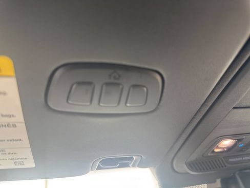 Used 2023 Ford Bronco Wildtrak AWD/4WD image 28