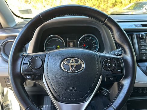 Used 2016 Toyota RAV4 Limited w/ Advanced Technology Package image 26