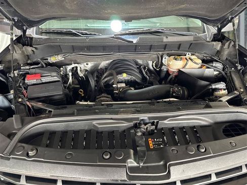 Used 2021 Chevrolet Silverado 1500 LT Trail Boss w/ Bed Protection Package AWD/4WD image 19