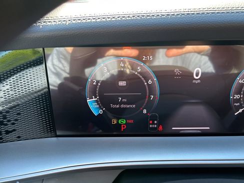 New 2026 Volkswagen Tiguan SE R-Line image 27