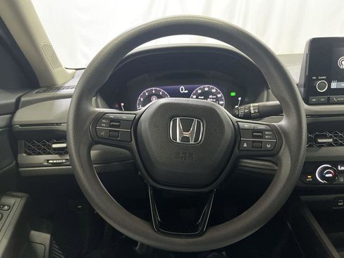 Certified 2025 Honda Accord SE image 14
