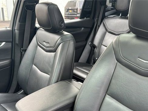 Used 2022 Cadillac XT6 Sport image 27