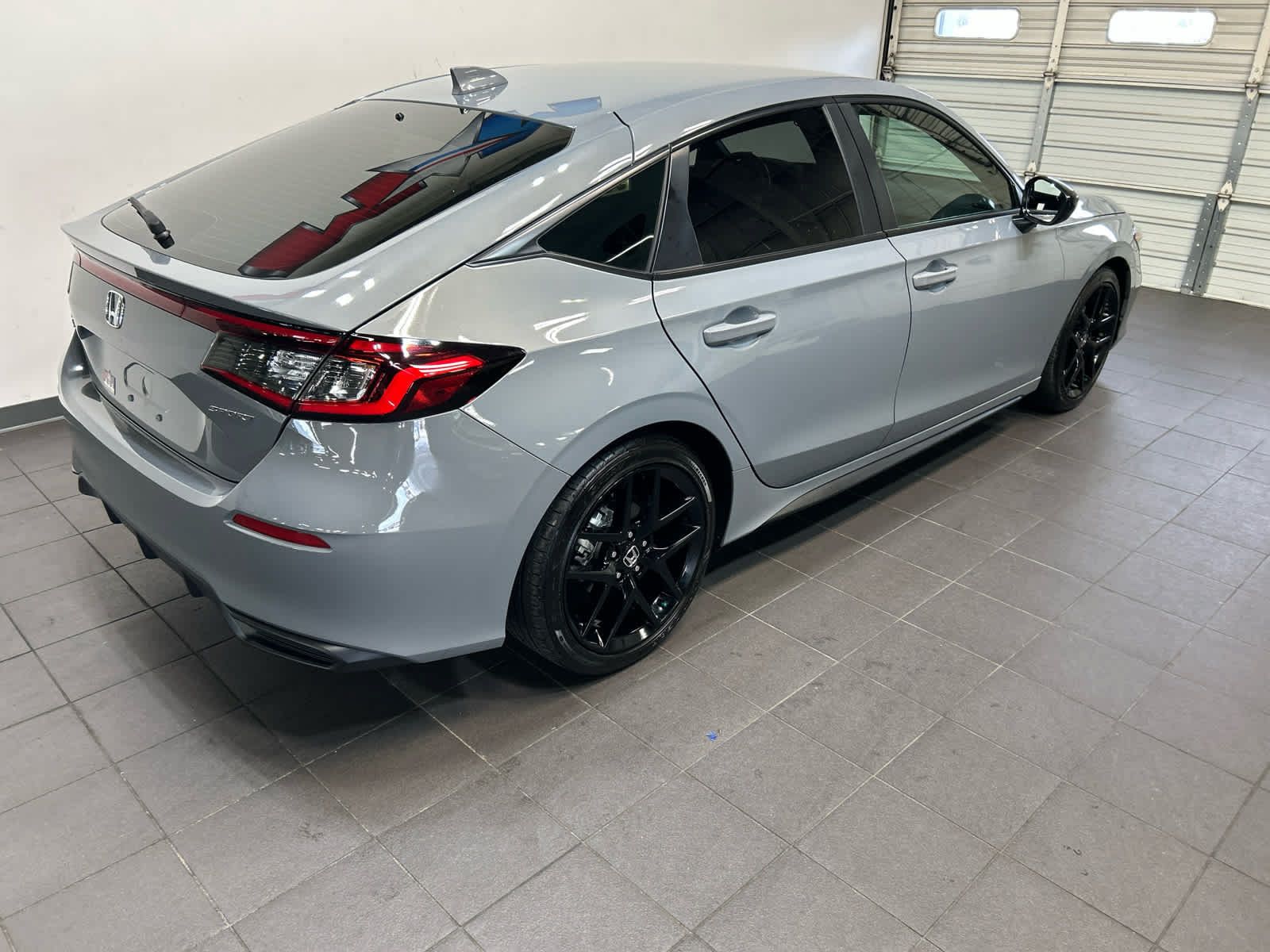 Used 2025 Honda Civic Sport image 3