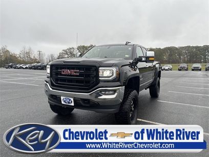 Used 2018 GMC Sierra 1500 SLT w/ SLT Premium Package