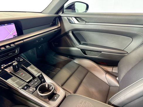 Used 2021 Porsche 911 Carrera S image 22