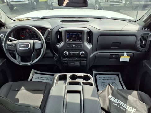 New 2025 GMC Sierra 3500 Pro w/ Convenience Package image 11