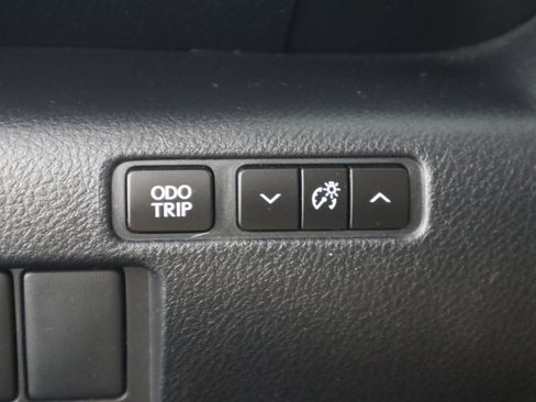 Used 2015 Lexus IS 250 RWD image 30