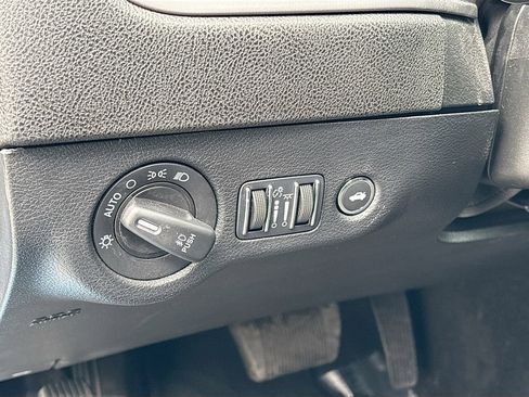 Used 2023 Dodge Charger Scat Pack w/ Harman/Kardon Audio Group RWD image 10