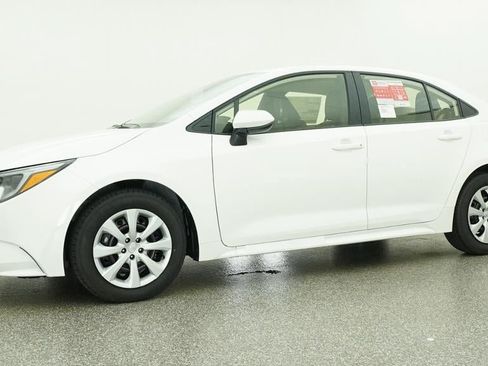 New 2026 Toyota Corolla LE FWD image 18