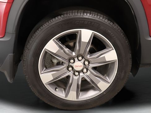 Used 2019 GMC Acadia SLT w/ LPO, Floor Liner Package AWD/4WD image 29
