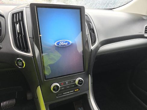Used 2022 Ford Edge SEL AWD/4WD image 4