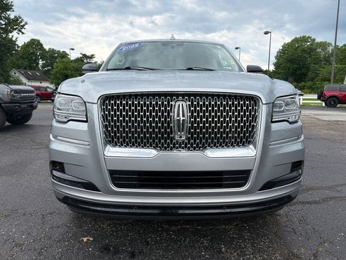 Used 2022 Lincoln Navigator Reserve AWD/4WD image 12