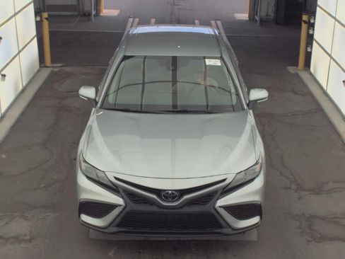 Used 2023 Toyota Camry SE FWD image 2