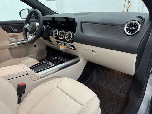 New 2026 Mercedes-Benz GLA 250 image 28