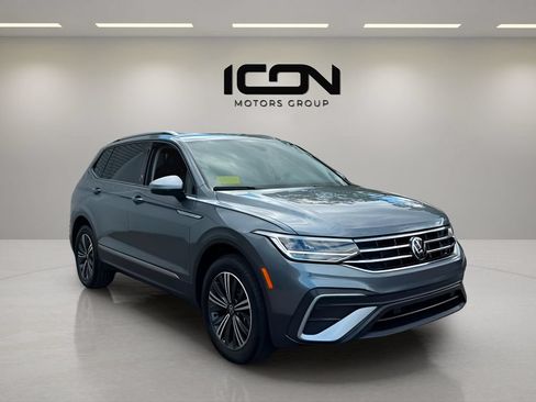 Used 2024 Volkswagen Tiguan Wolfsburg Edition AWD/4WD image 7