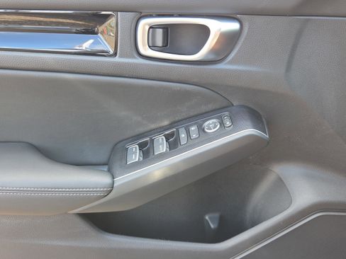 Certified 2024 Honda Civic Sport Touring image 28