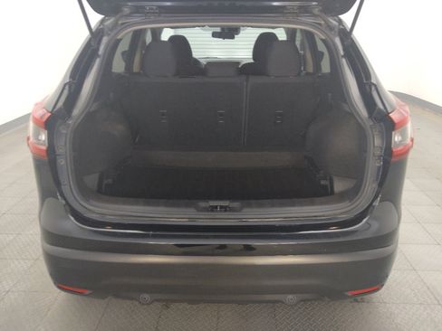 Used 2020 Nissan Rogue Sport S w/ Appearance Package FWD image 29