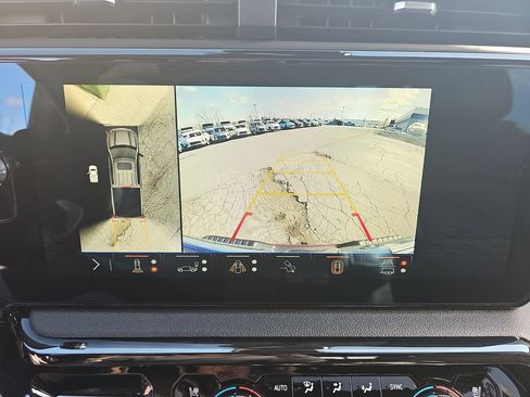 Certified 2024 GMC Sierra 1500 AT4 w/ Technology Package AWD/4WD image 29