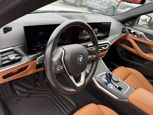 Used 2023 BMW i4 eDrive40 w/ Premium Package image 26