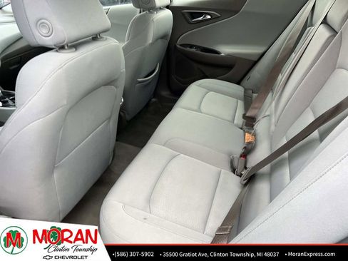 Certified 2025 Chevrolet Malibu LT image 13