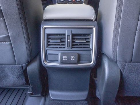 Used 2024 Subaru Forester Limited image 19