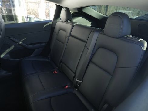 Used 2023 Tesla Model Y Long Range image 20