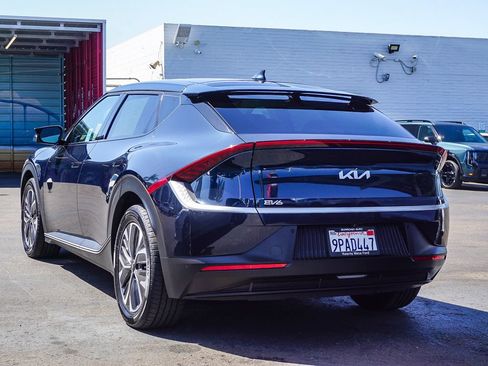 Certified 2024 Kia EV6 Light RWD image 5