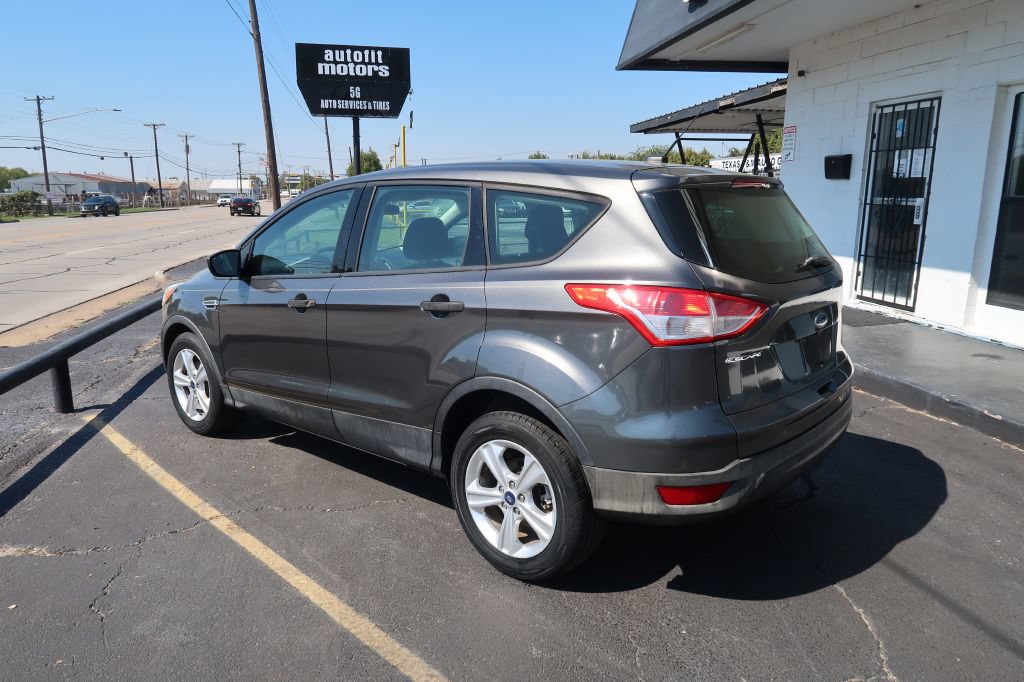 Used 2016 Ford Escape S FWD image 4