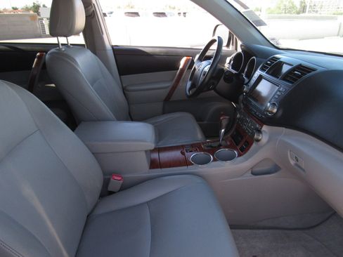 Used 2008 Toyota Highlander Limited image 8