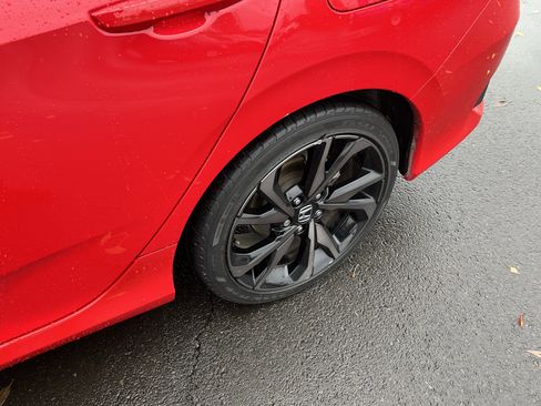 Certified 2020 Honda Civic Sport image 25