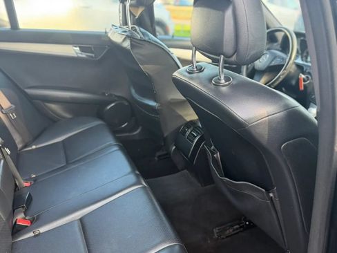 Used 2009 Mercedes-Benz C 300 4MATIC Sedan image 15