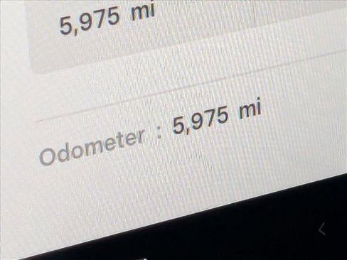 Used 2025 Tesla Model Y Long Range image 11