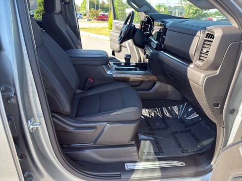 Used 2025 Chevrolet Silverado 1500 RST w/ Convenience Package II AWD/4WD image 25