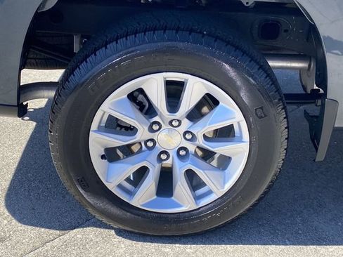 Used 2021 Chevrolet Silverado 1500 Custom image 29