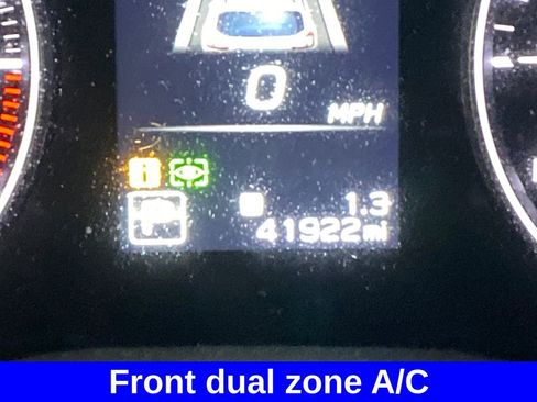 Certified 2023 Subaru Ascent Limited image 18