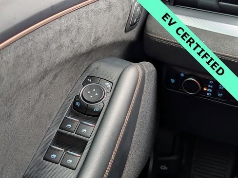 Certified 2023 Ford Mustang Mach-E GT image 24