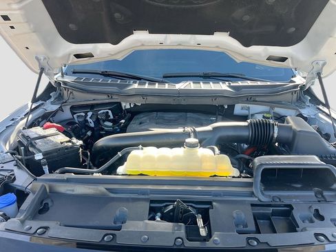 Used 2025 Ford F150 Lariat AWD/4WD image 30