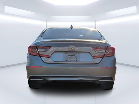 Used 2018 Honda Accord EX-L image 4