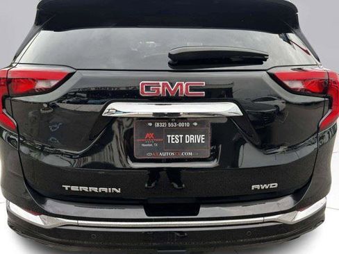 Used 2019 GMC Terrain Denali AWD/4WD image 16