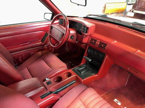 Used 1992 Ford Mustang LX RWD image 80