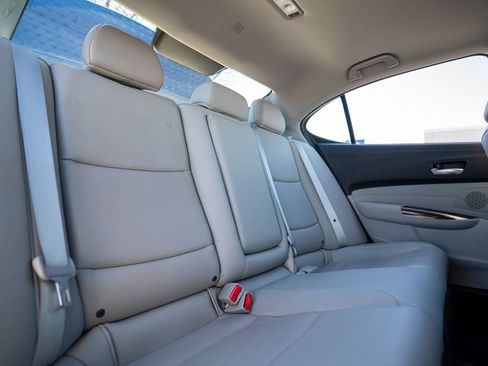 Certified 2016 Acura TLX w/ Technology Package image 37