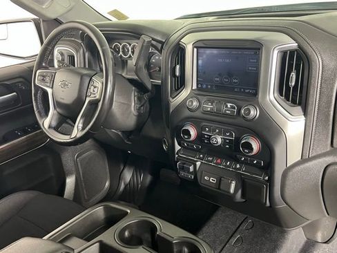 Used 2021 Chevrolet Silverado 1500 RST image 12