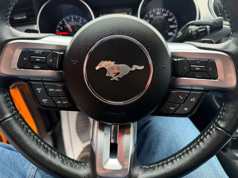 Used 2019 Ford Mustang Coupe w/ Equipment Group 101A RWD image 7