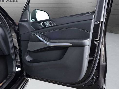 Used 2024 BMW X5 xDrive40i image 63