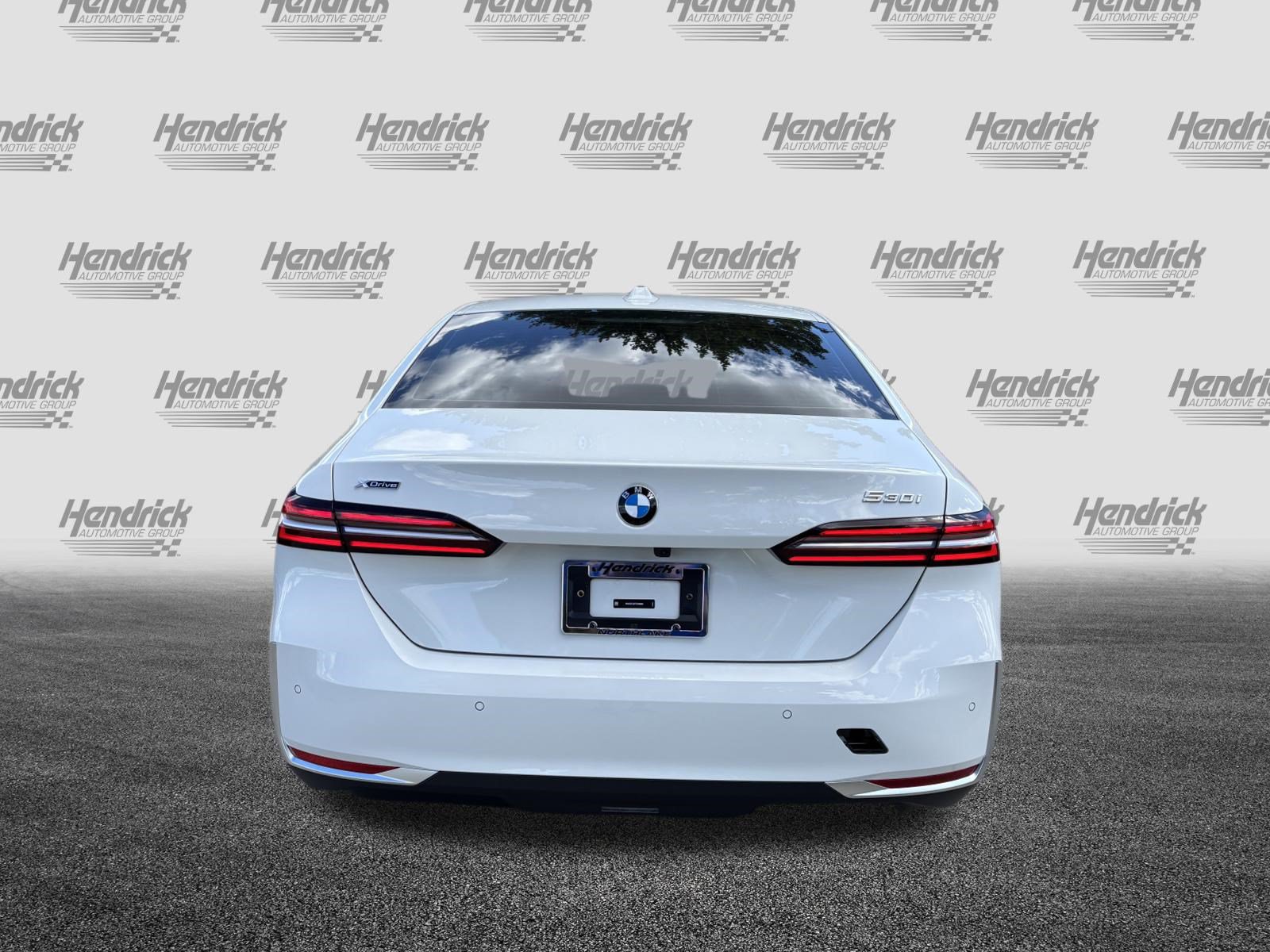 Certified 2026 BMW 530i xDrive AWD/4WD image 8
