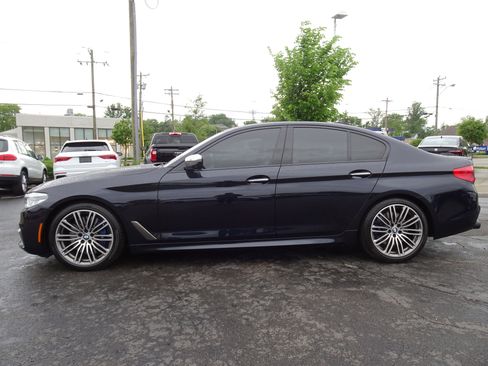Used 2018 BMW M550i xDrive AWD/4WD image 2