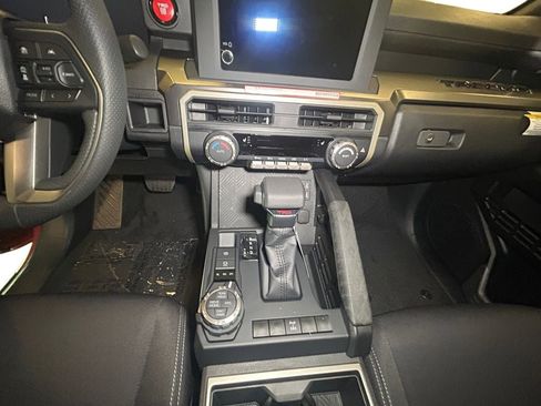 New 2025 Toyota Tacoma TRD Off-Road image 12