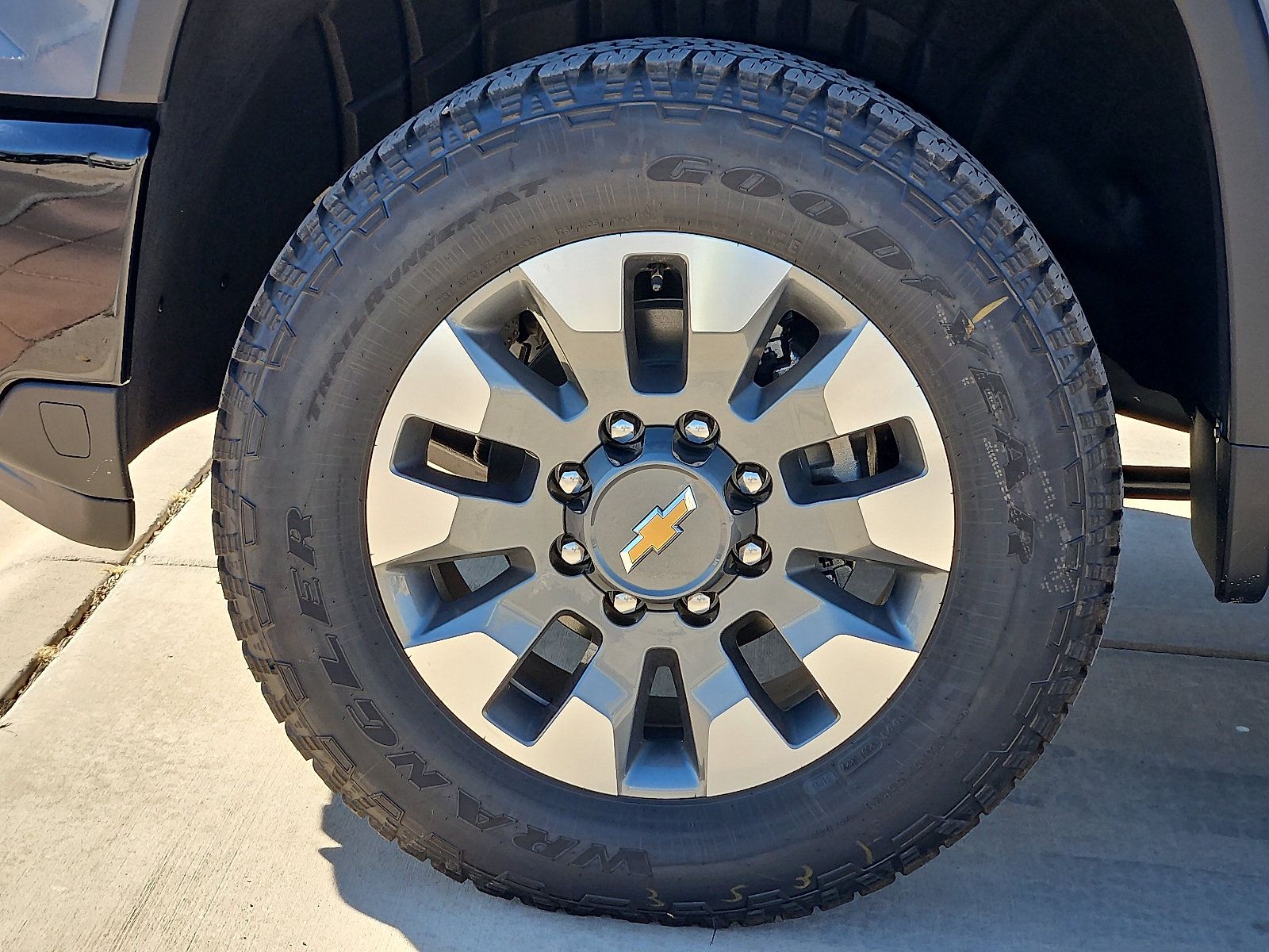 New 2026 Chevrolet Silverado 2500 Custom w/ Z71 Off-Road Package AWD/4WD image 8