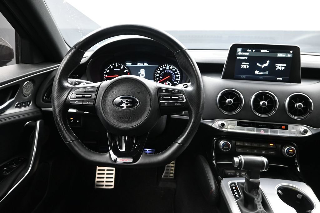 Used 2019 Kia Stinger GT1 AWD/4WD image 33