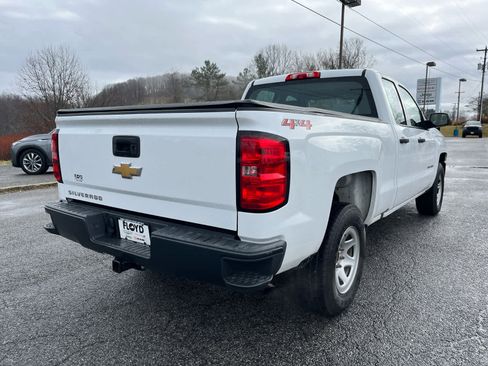 Used 2018 Chevrolet Silverado 1500 W/T w/ Trailering Package image 3